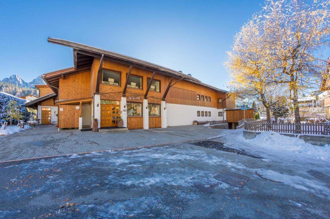 Residence Emmy San Candido Kültér fotó