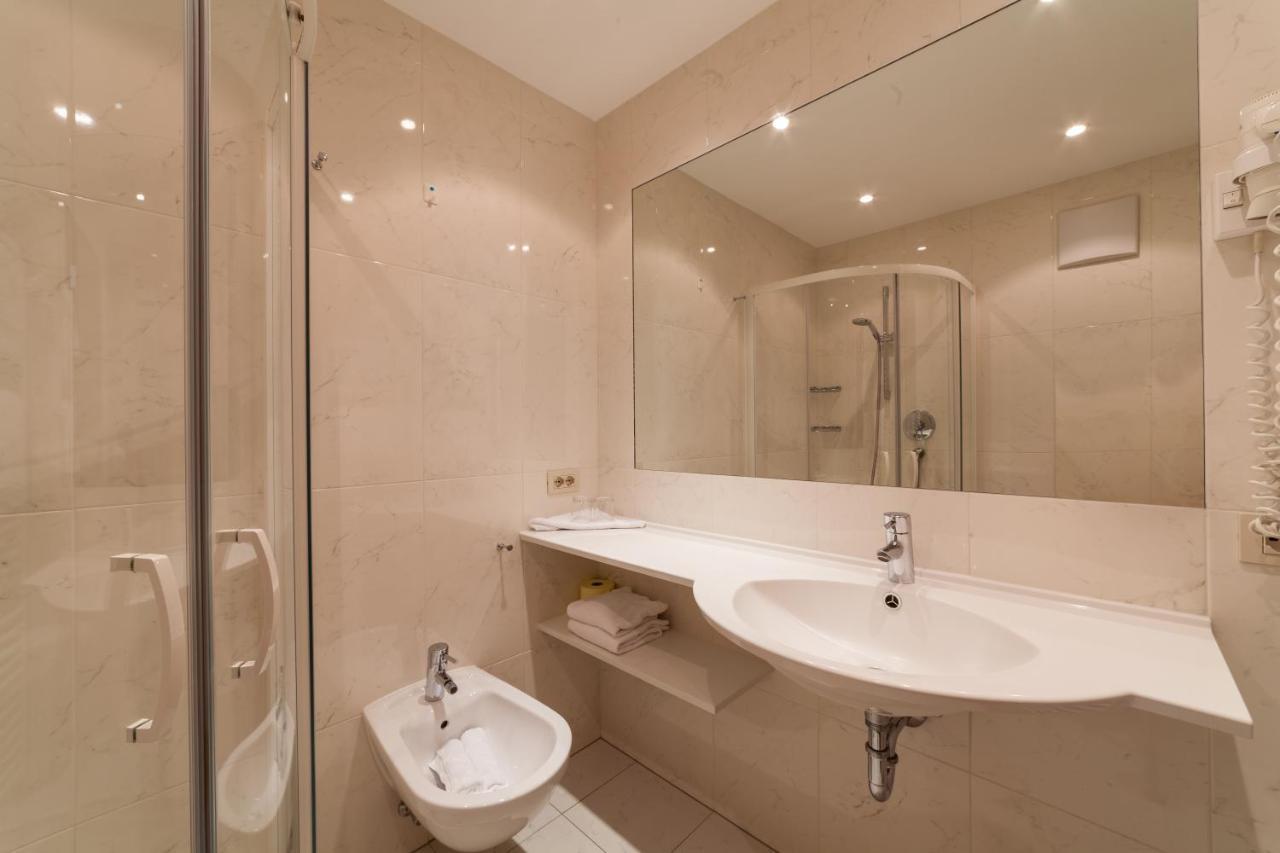 Residence Emmy San Candido Kültér fotó